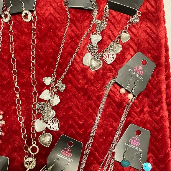 Paparazzi Necklaces with Earrings - Picture 5 of 13